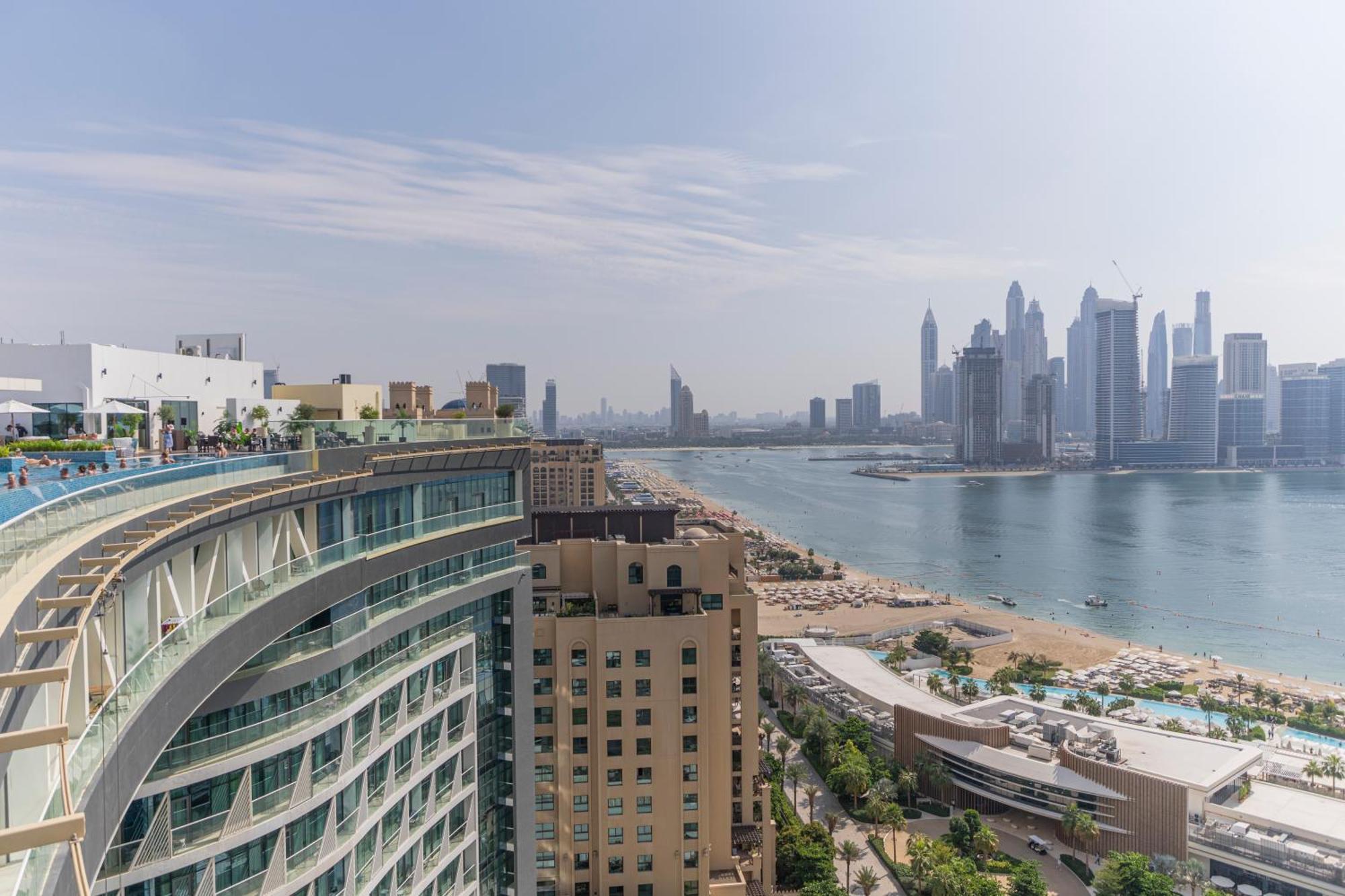 Studio With Private Beach Access At Palm Jumeirah Apartment Dubai Luaran gambar